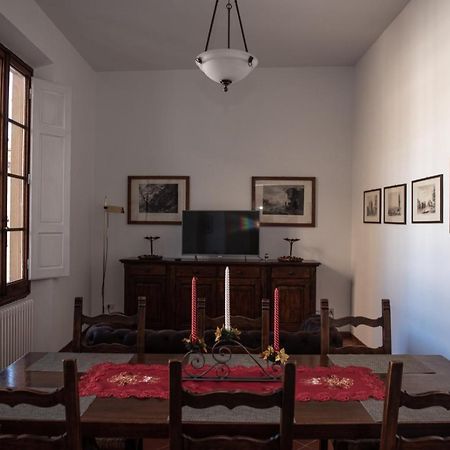 Medici Chapels Apartment, Near The Duomo!! Florence Luaran gambar